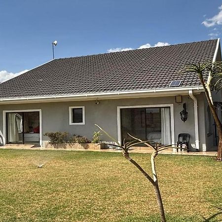 Aloe Tree Guest House 크루거스도프 외부 사진
