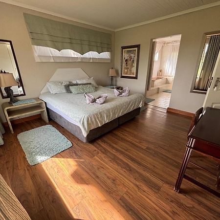 Aloe Tree Guest House 크루거스도프 외부 사진