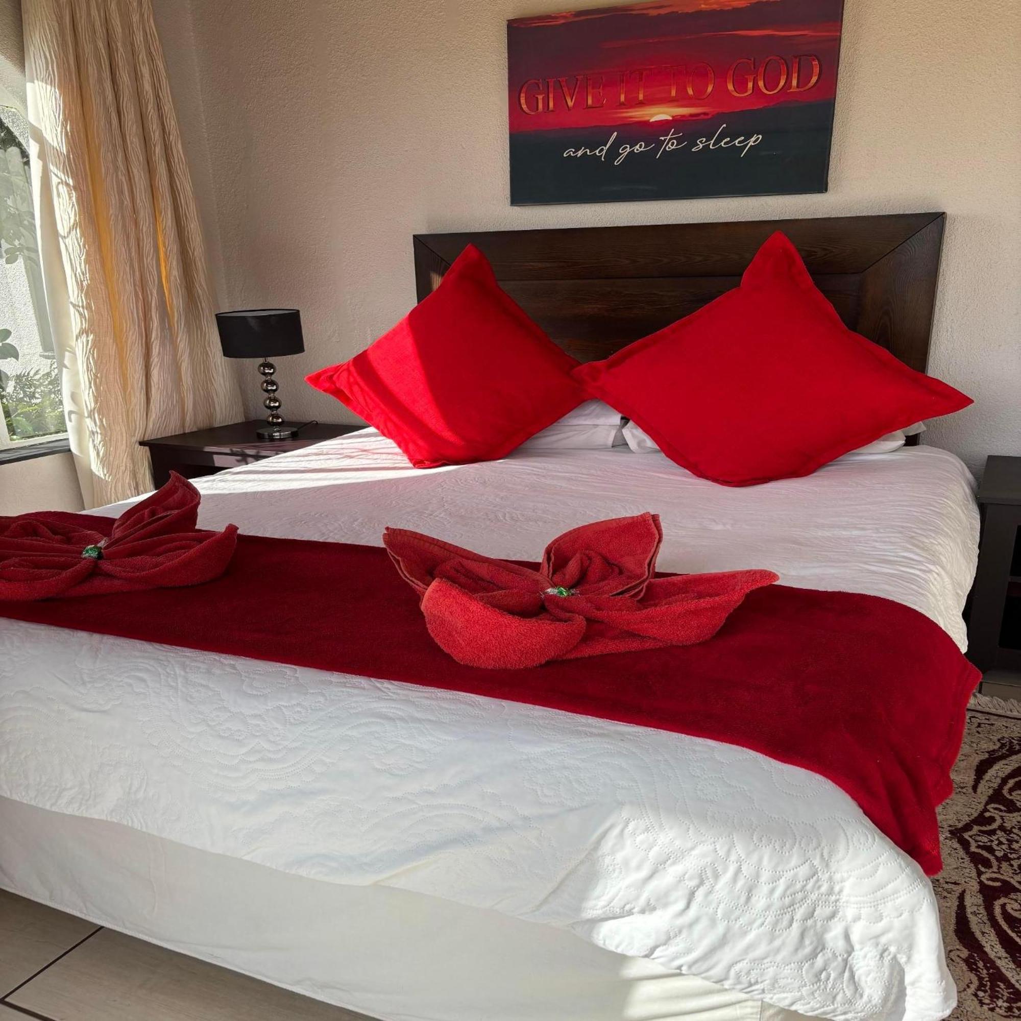 Aloe Tree Guest House 크루거스도프 객실 사진