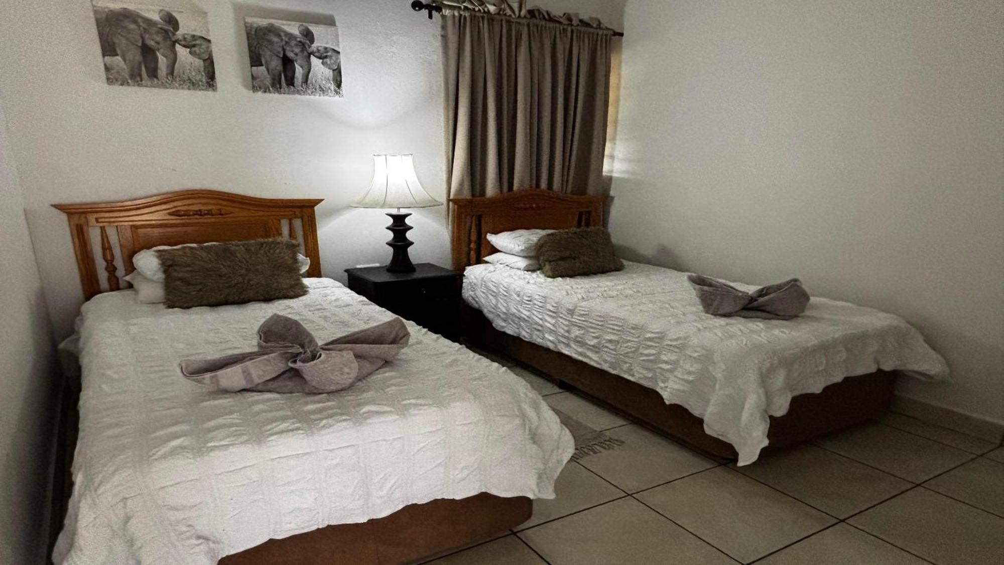 Aloe Tree Guest House 크루거스도프 객실 사진